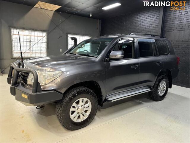 2012 TOYOTA LANDCRUISER GXL VDJ200RMY12 4D WAGON