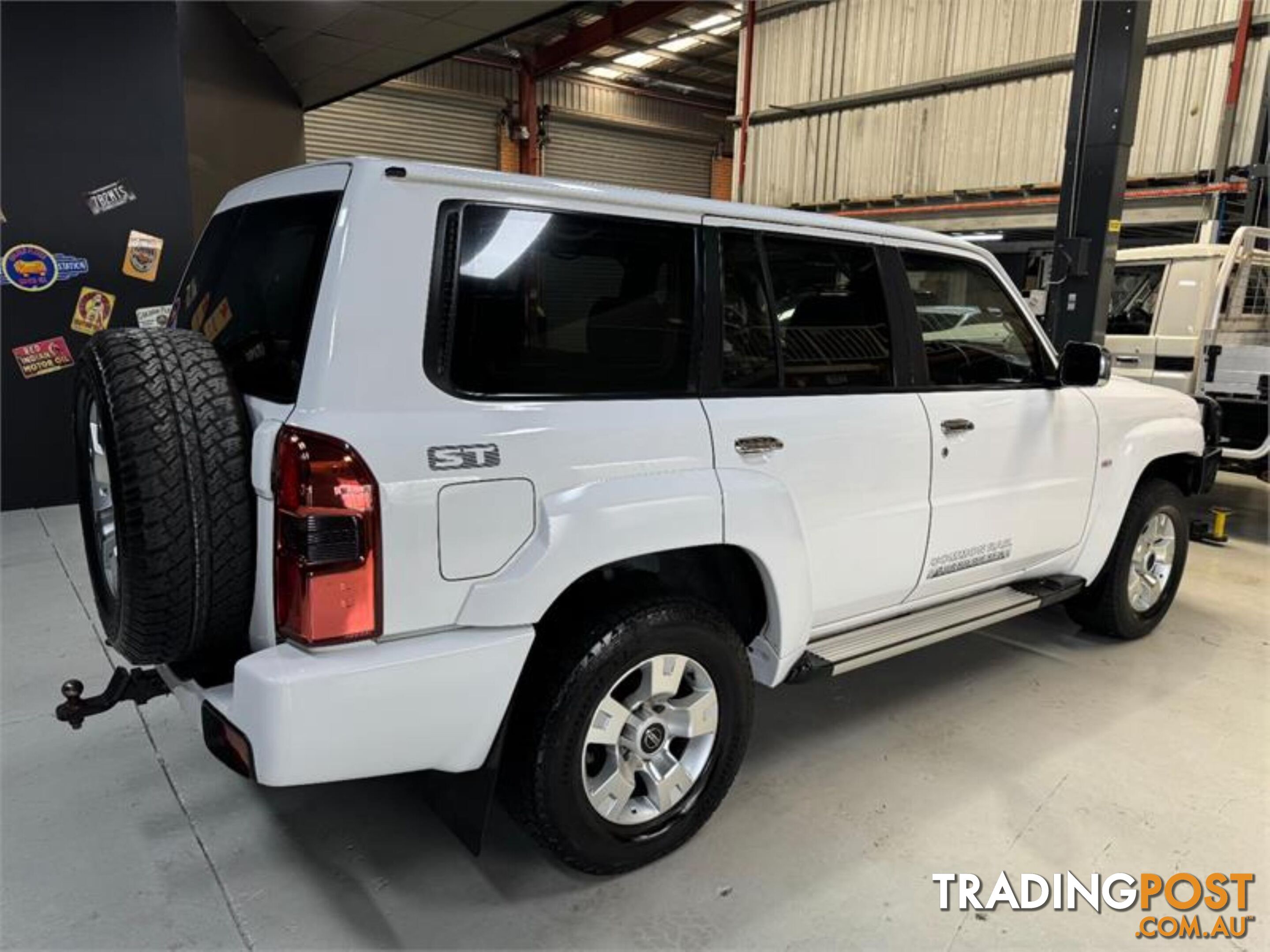 2016 NISSAN PATROL ST GUSERIES10 4D WAGON