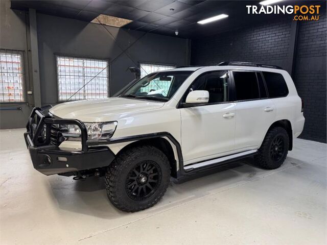 2016 TOYOTA LANDCRUISER VX VDJ200RMY16 4D WAGON