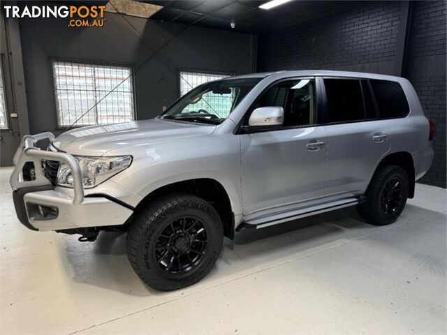 2014 TOYOTA LANDCRUISER ALTITUDESE VDJ200RMY13 4D WAGON