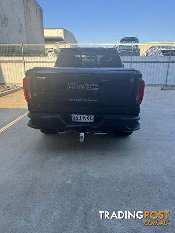 GMC  Sierra AT4 Automatic