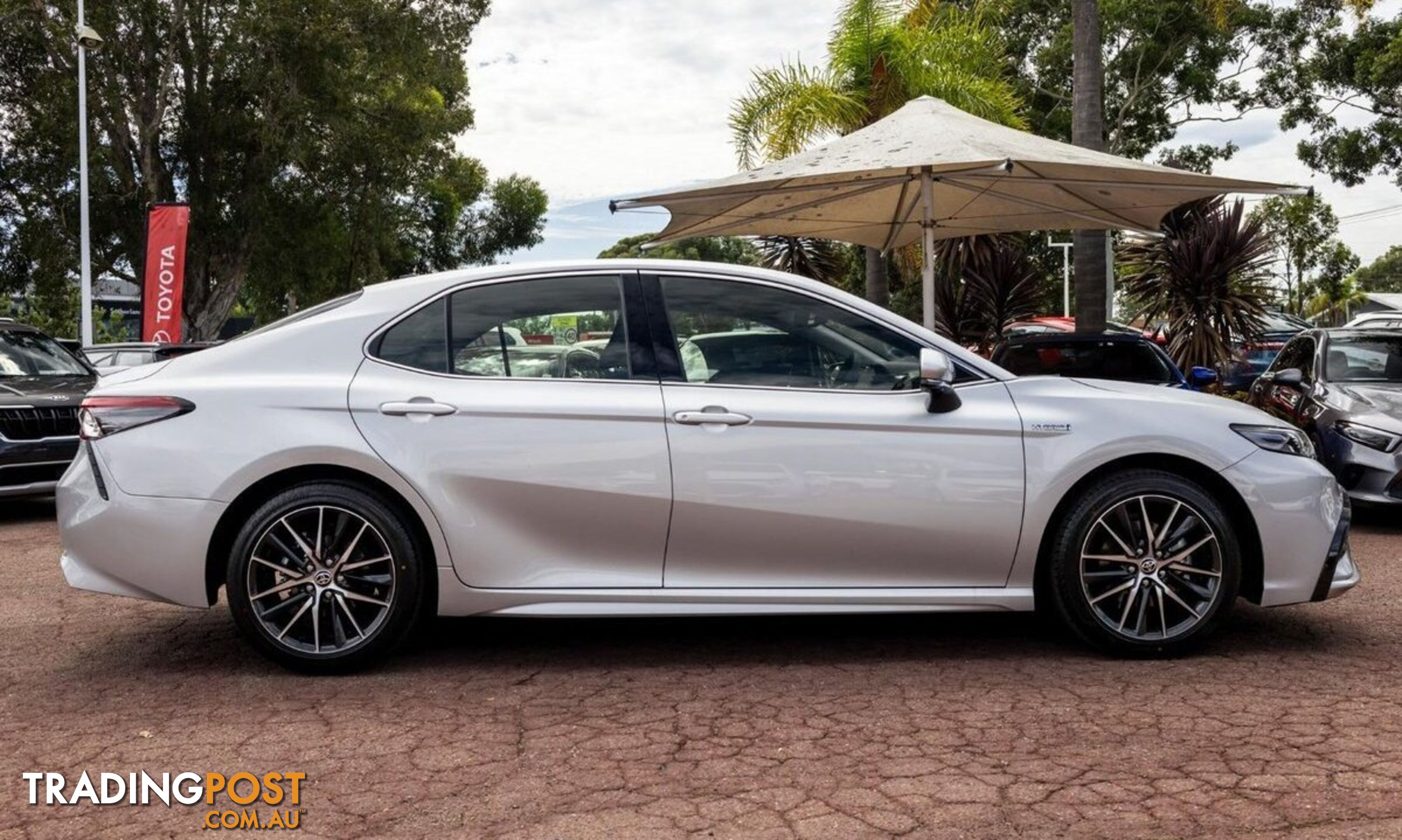 2023 TOYOTA CAMRY SL AXVH70R SEDAN