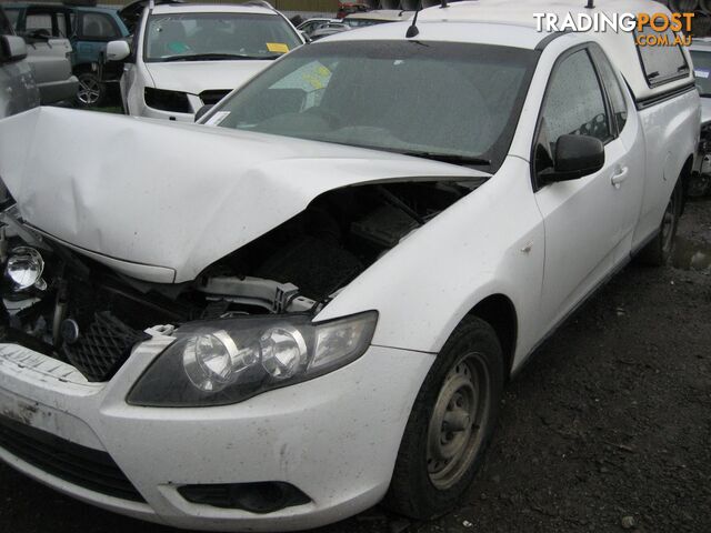 FORD FG 2010 UTE FOR WRECKING & PARTS