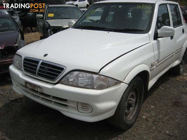 SANG YONG MUSSO 2005 UTE FOR WRECKING & PARTS (COMPLETE CAR) CALL US