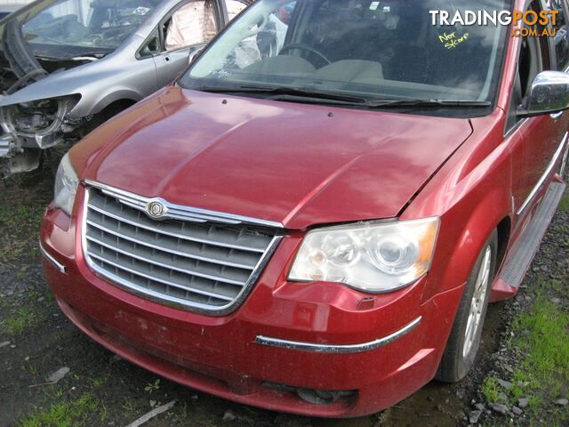 CHRYSLER GRAND VOYAGER  2008 FOR WRECKING (COMPLETE CAR)