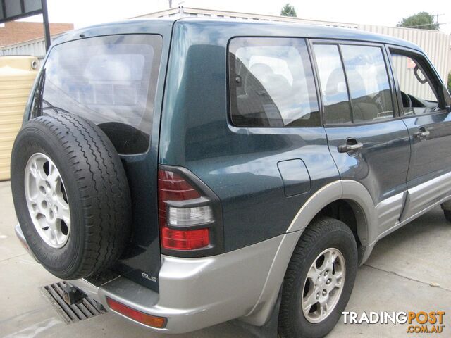 PAJERO 2001 V6 NM FOR WRECKING, MANY PARTS