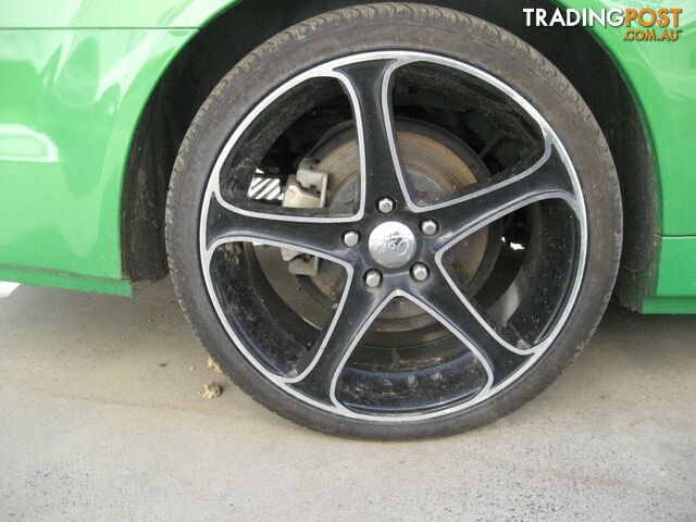 COMMODORE VE SV6 UTE 2010 FOR PARTS (COMPLETE CAR) - photo 3 of 6
