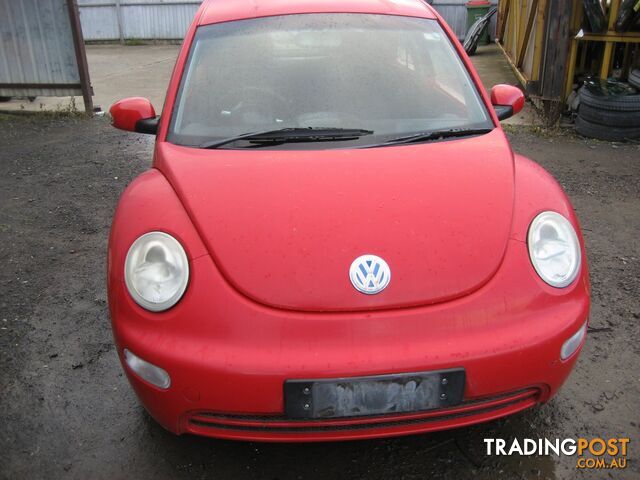 VOLKSWAGON BEETLE 2006 FOR WRECKING & PARTS (CALL US)