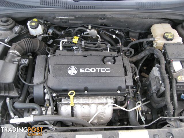 HOLDEN CRUZE ENGINES FROM 2005 TO CURRENT SHAPE, PETROL , DIESEL ENGINES (OVER 40 ENGINES IN STOCK)