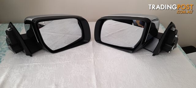 Door Mirrors to Suit MY 19 Ford Ranger XLT, Chrome Power Fold W/Indicators