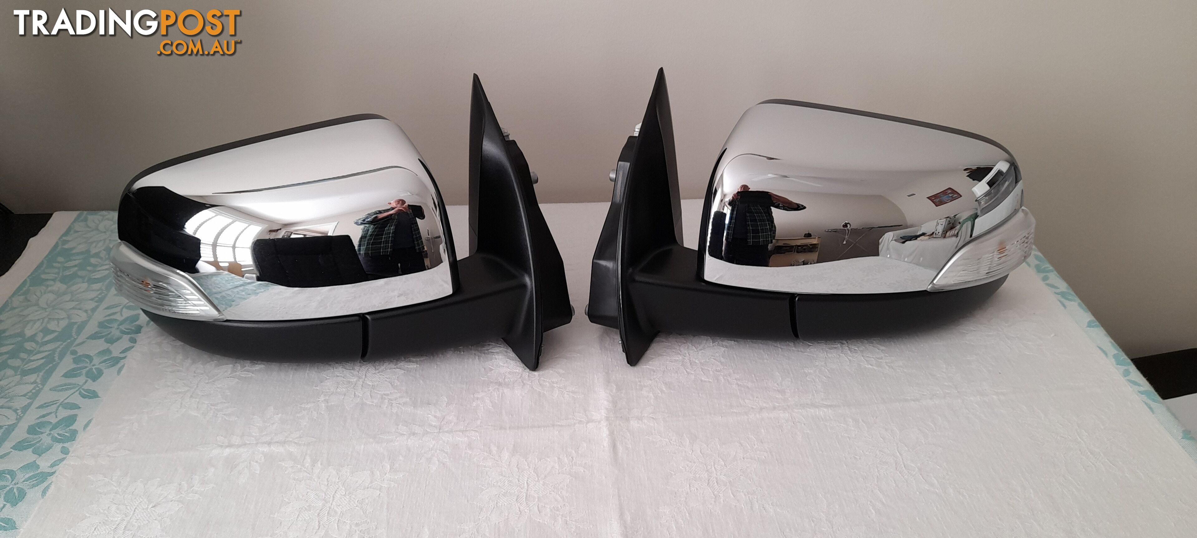 Door Mirrors to Suit MY 19 Ford Ranger XLT, Chrome Power Fold W/Indicators