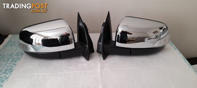 Door Mirrors to Suit MY 19 Ford Ranger XLT, Chrome Power Fold W/Indicators