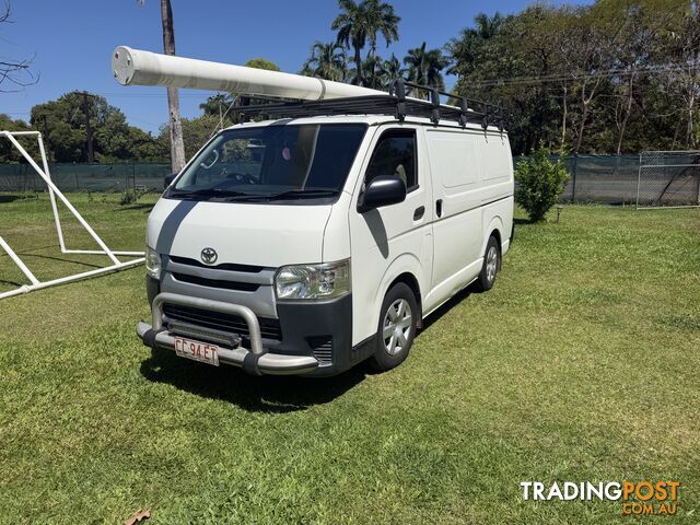 2014 Toyota Hiace Van Manual
