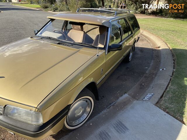 1985 Ford Fairmont XF Wagon Automatic