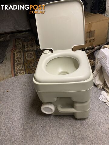 Toilet portable