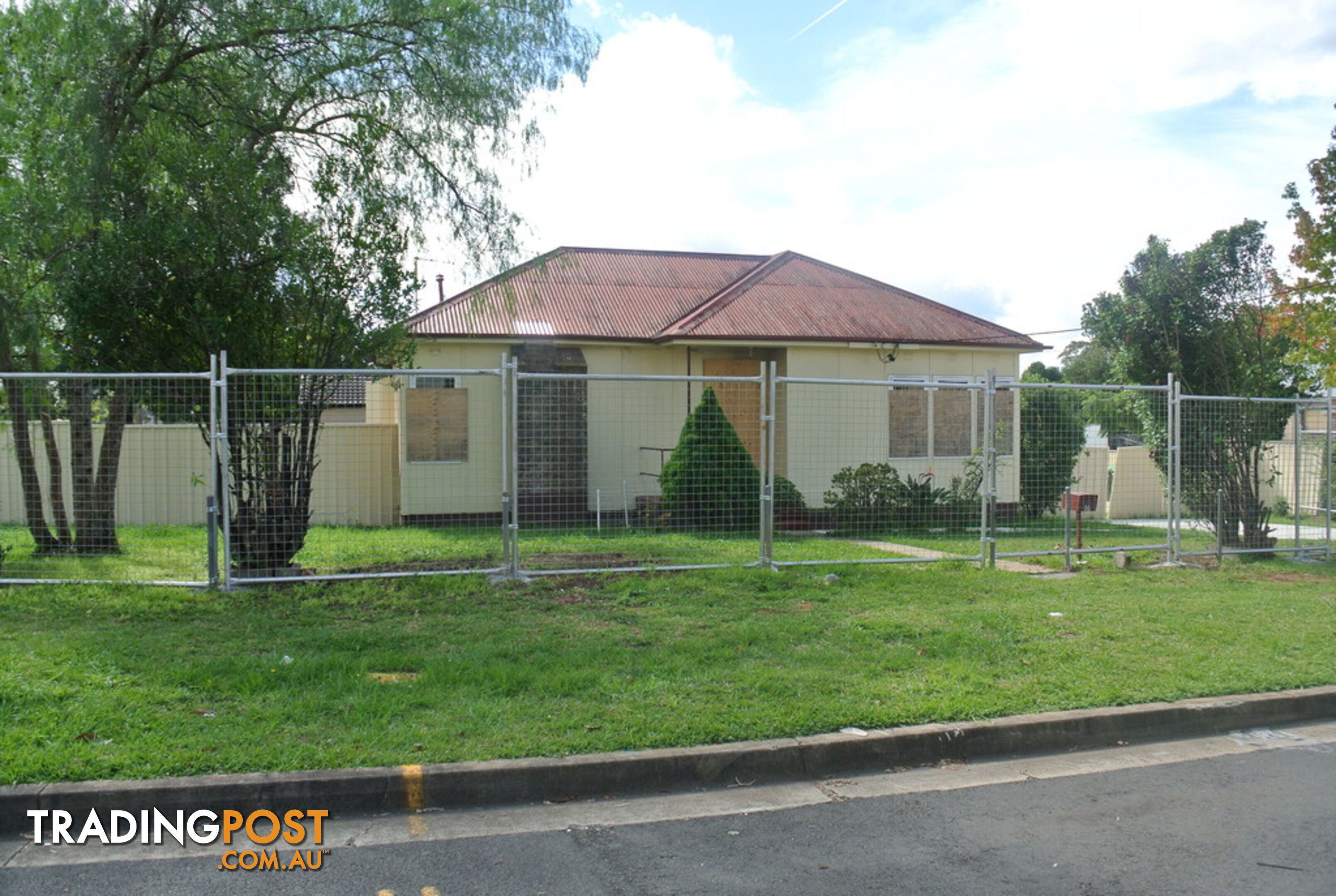 16 Warringa Street YAGOONA NSW 2199