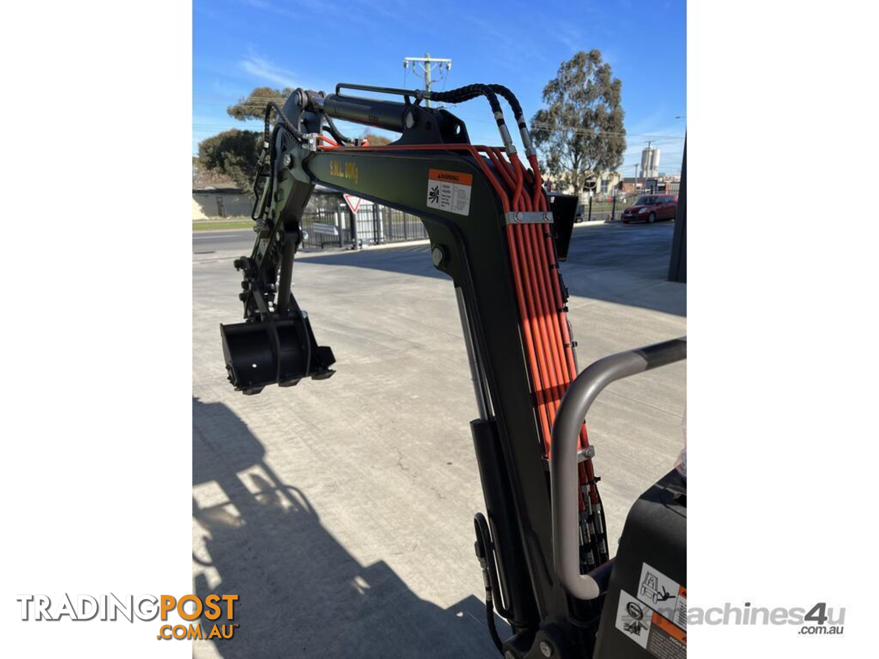 NEW UHI UME10T, 1TON EXCAVATOR WITH 9 ATTACHMENTS, (WA ONLY)