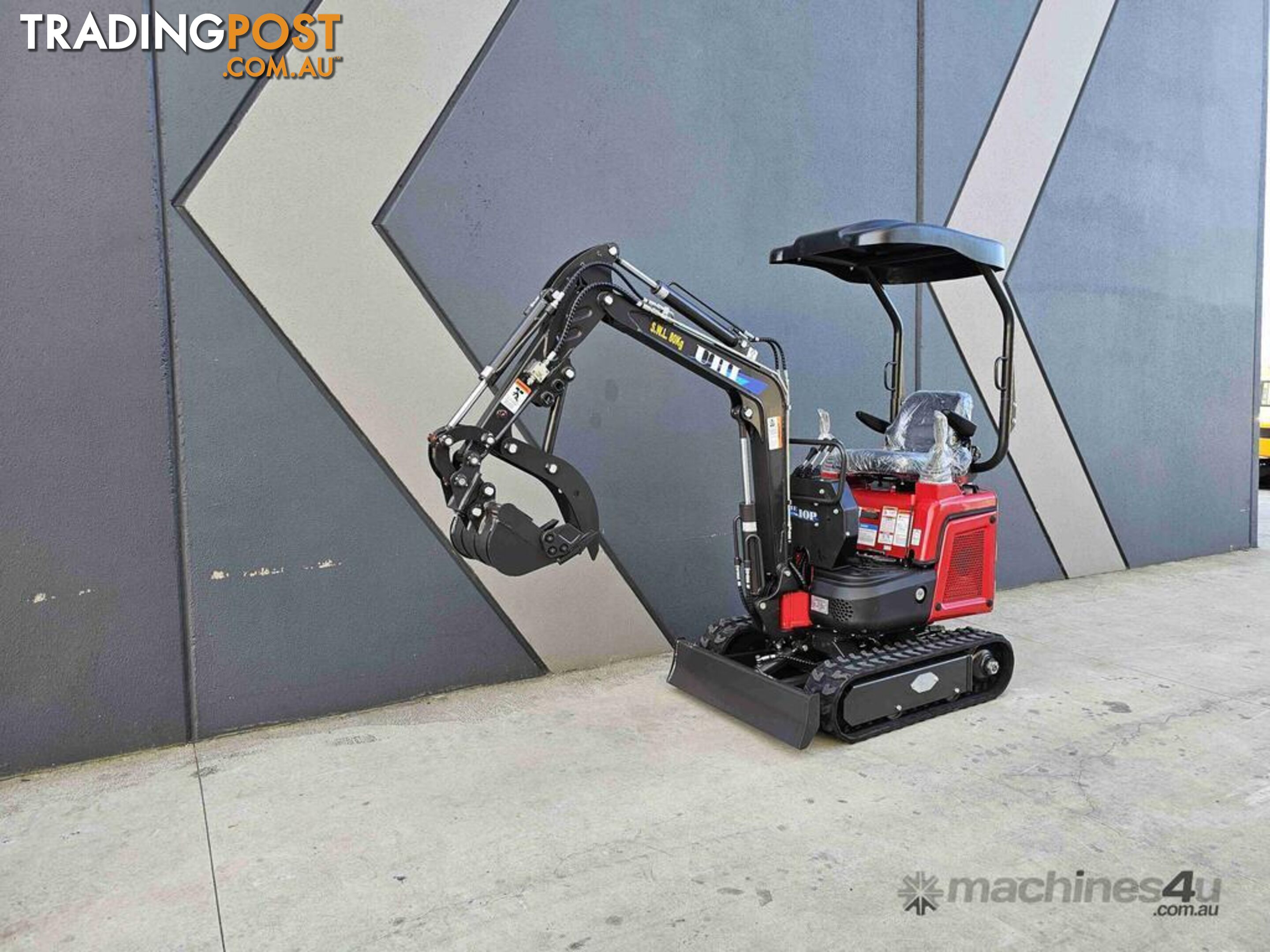 NEW UHI UME10P MINI EXCAVATOR WITH 9 ATTACHMENTS (WA ONLY)