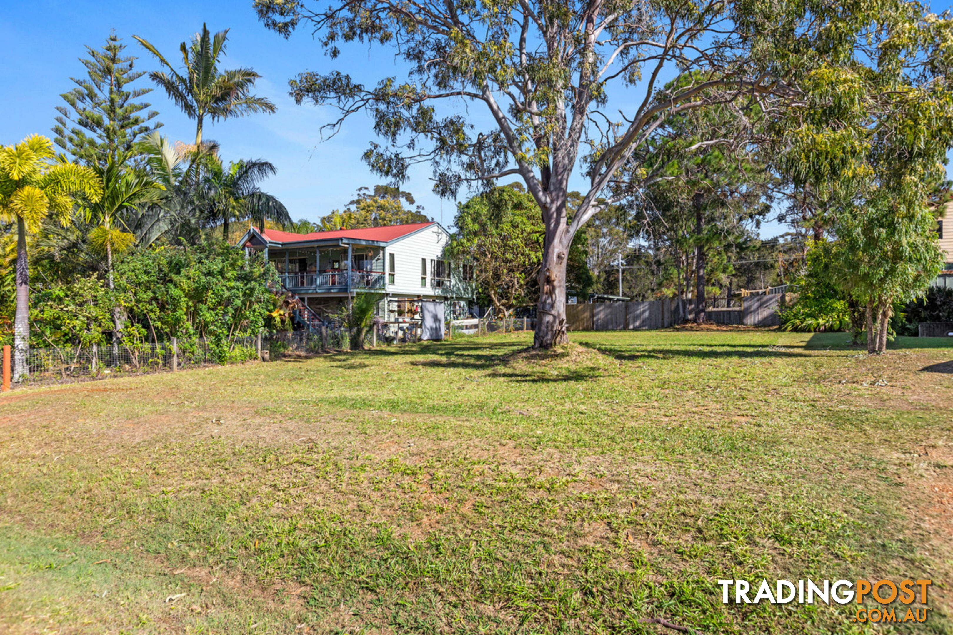 4 Aquamarine Avenue RUSSELL ISLAND QLD 4184