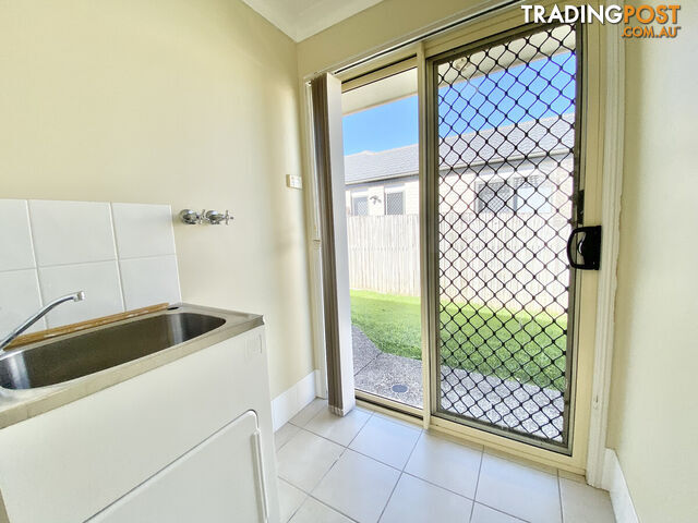 28 Fiddlewood Street VICTORIA POINT QLD 4165