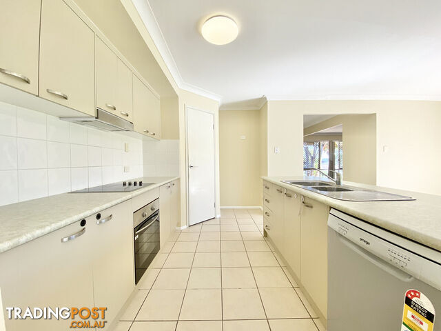 28 Fiddlewood Street VICTORIA POINT QLD 4165