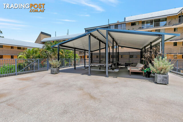 28/11-15 Wharf Street CLEVELAND QLD 4163