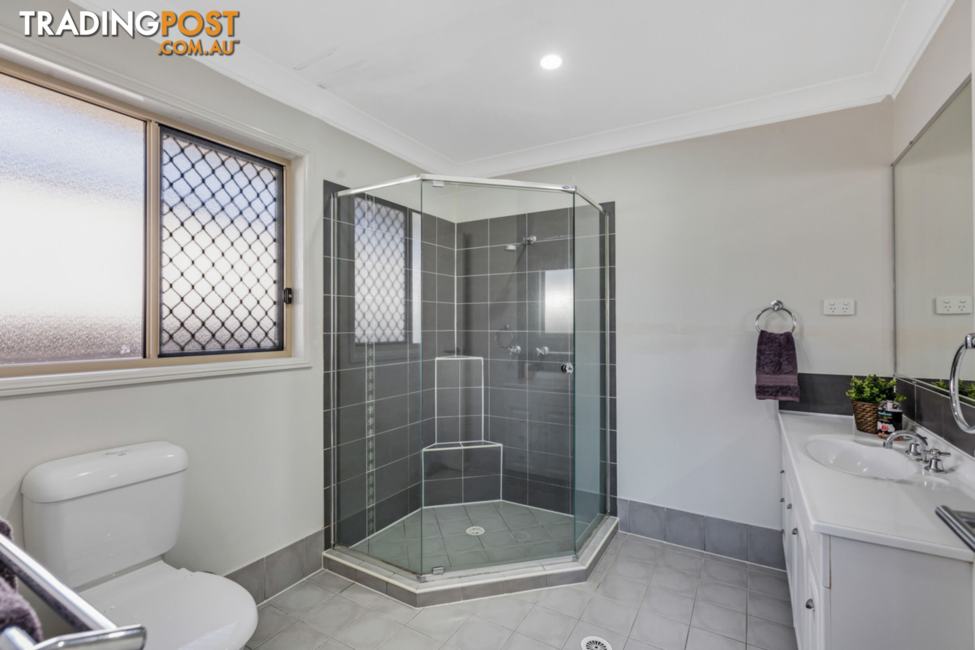 62 Brookvale Drive VICTORIA POINT QLD 4165