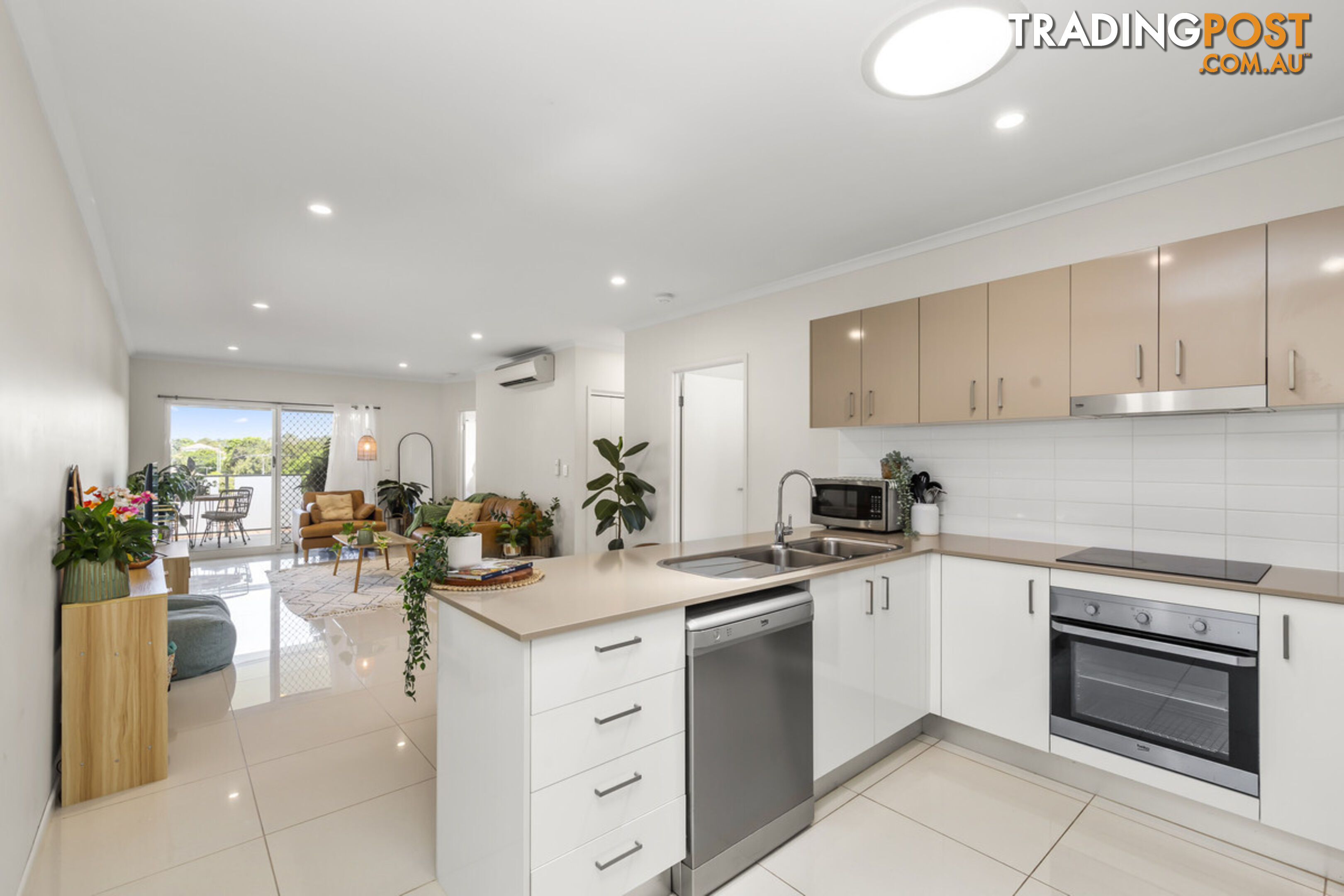 10/34 Emsworth Street WYNNUM QLD 4178