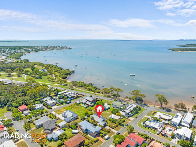 4 Barron Street VICTORIA POINT QLD 4165