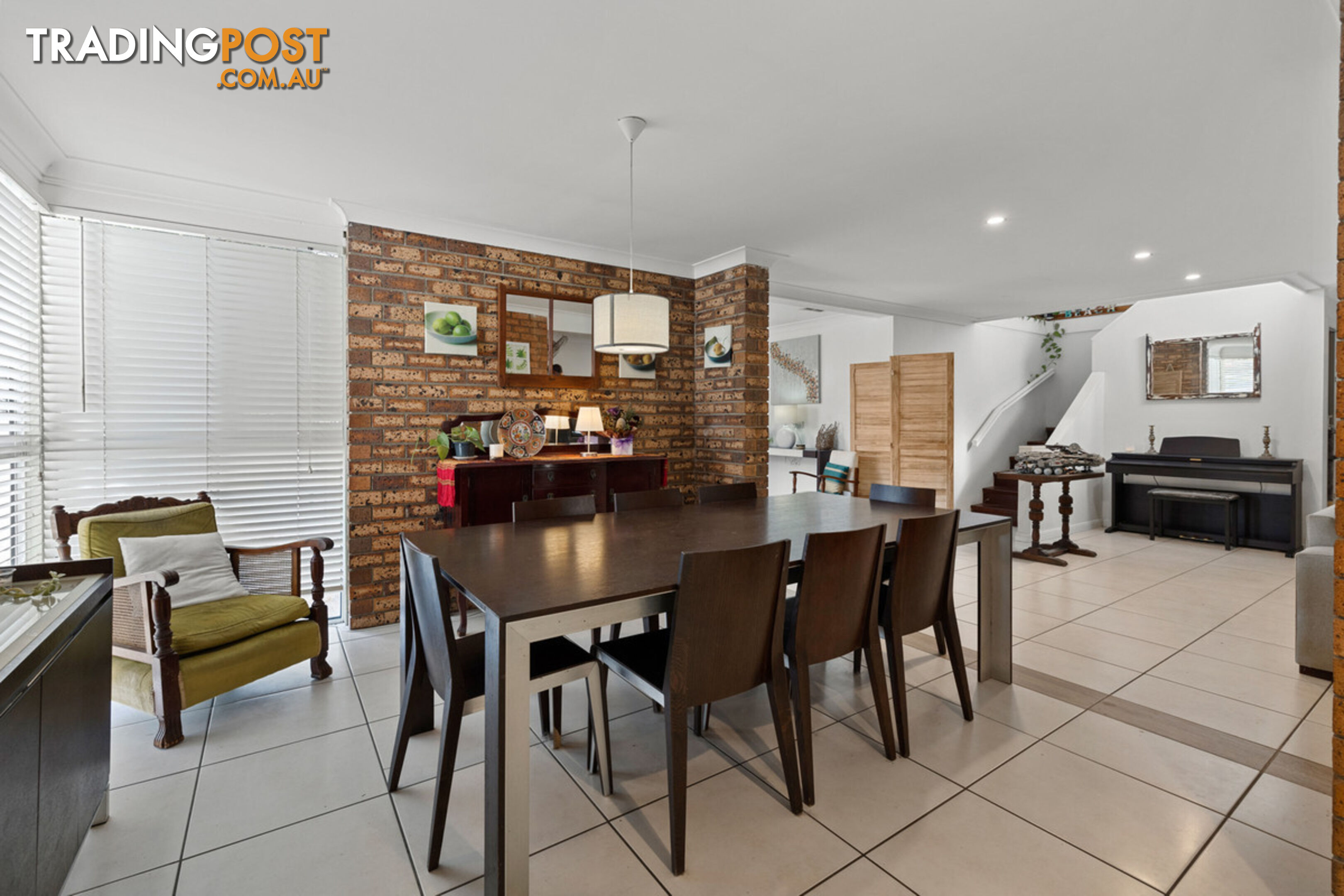 26 Curtis Street MANLY QLD 4179