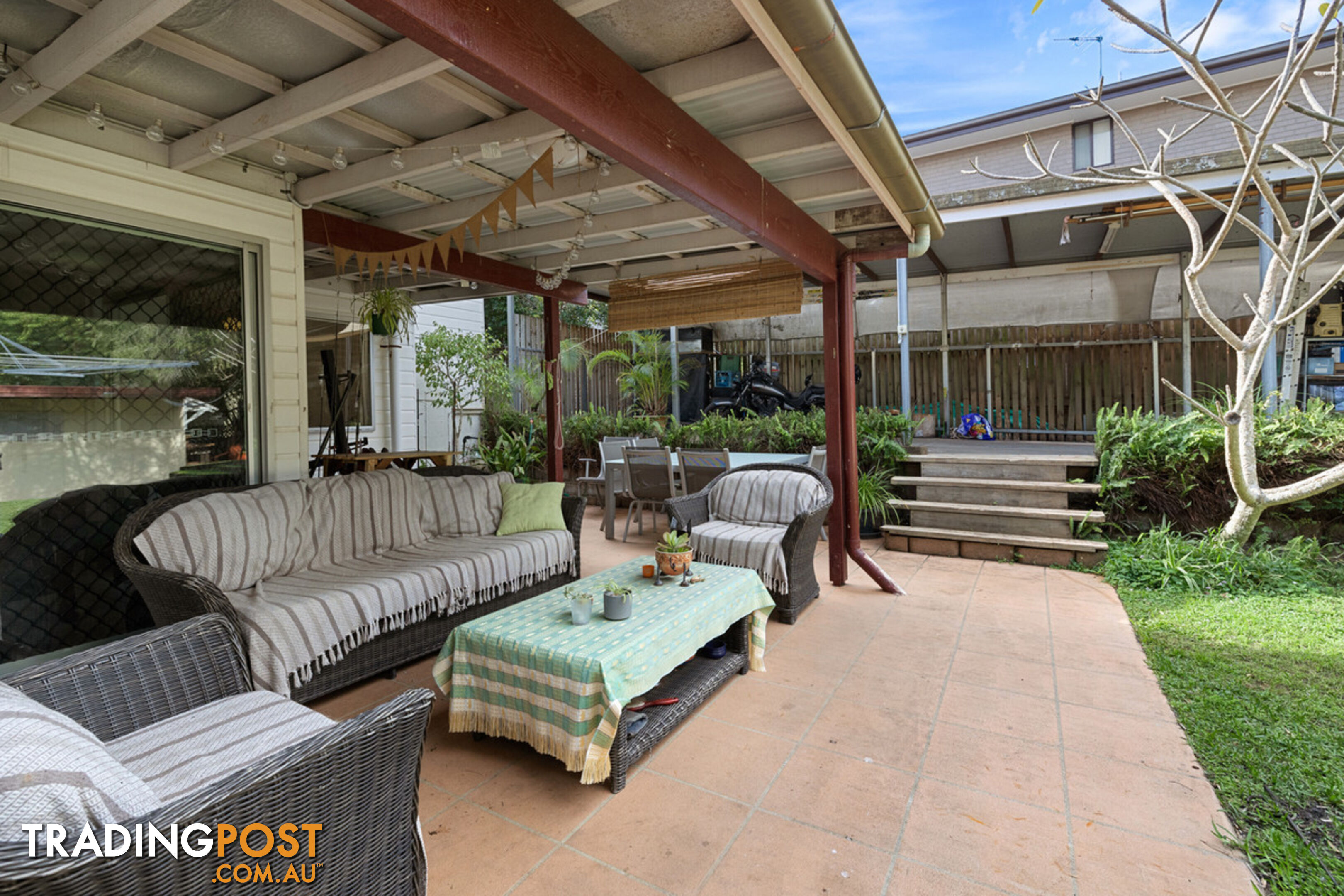 26 Curtis Street MANLY QLD 4179