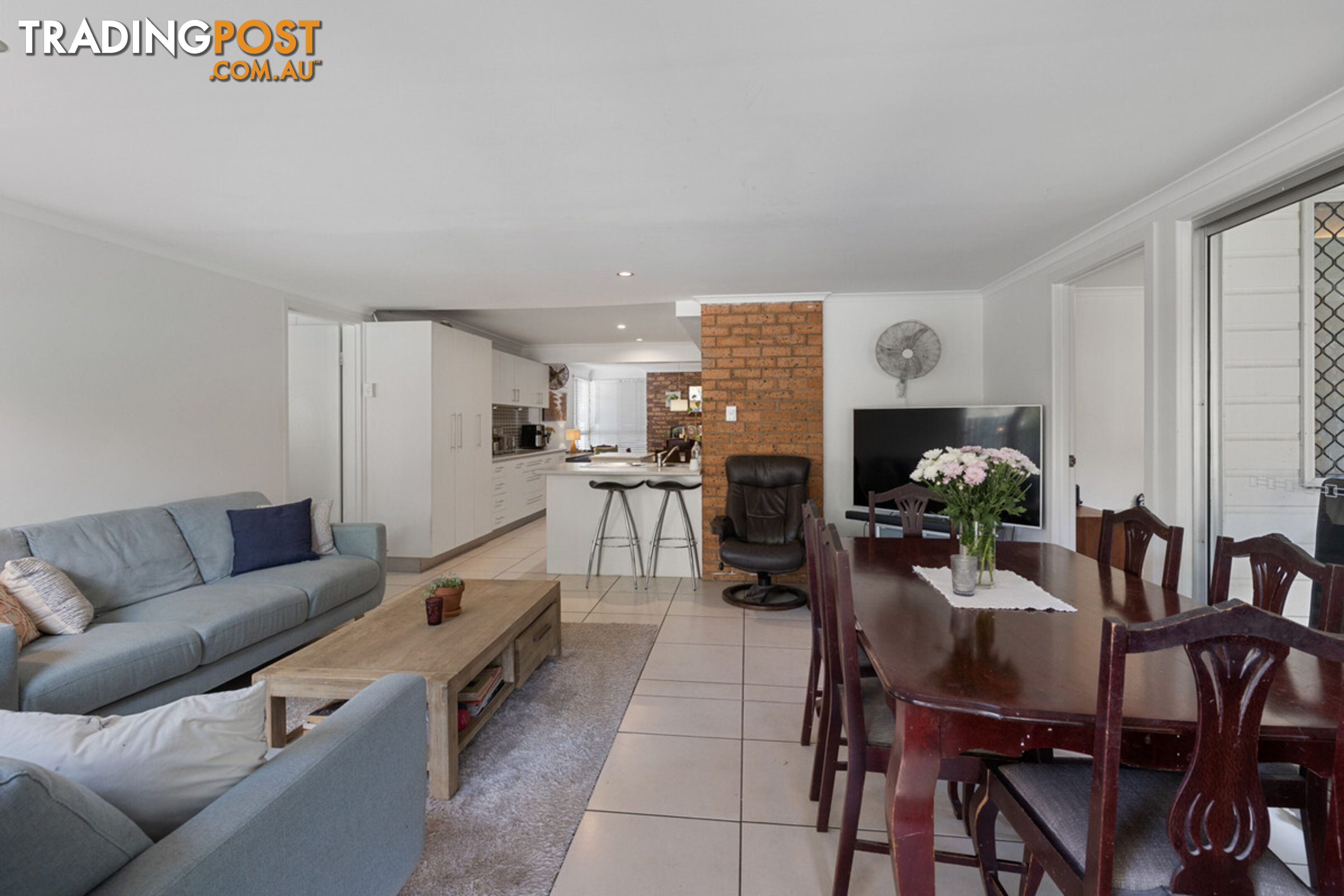 26 Curtis Street MANLY QLD 4179