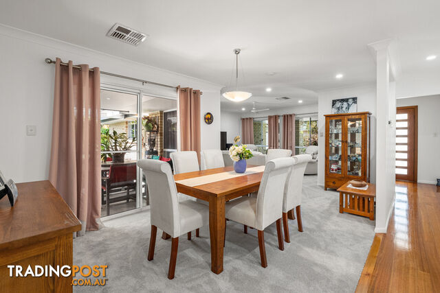 1 Bluebird Court THORNLANDS QLD 4164