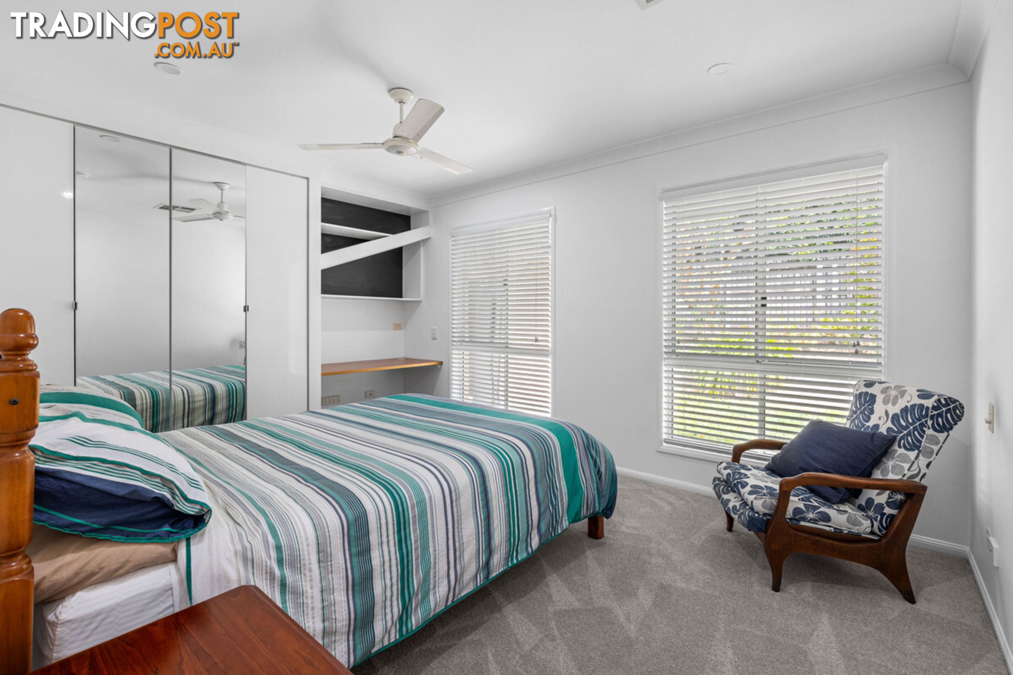 1 Bluebird Court THORNLANDS QLD 4164