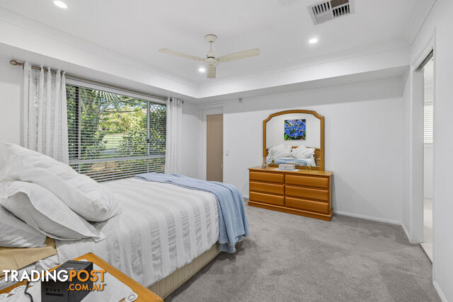 1 Bluebird Court THORNLANDS QLD 4164