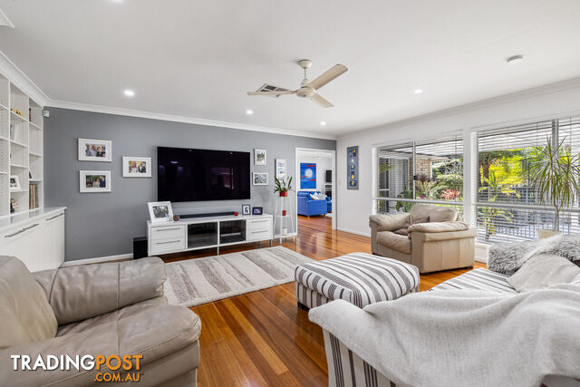 1 Bluebird Court THORNLANDS QLD 4164