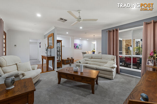 1 Bluebird Court THORNLANDS QLD 4164