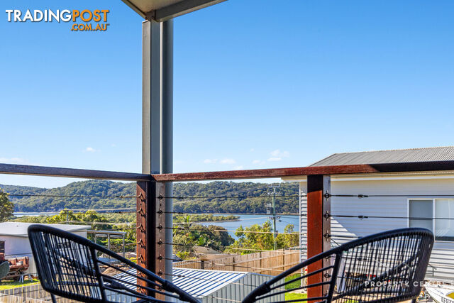 68 Prior Way RUSSELL ISLAND QLD 4184