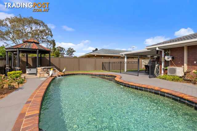 12 Pecan Court BIRKDALE QLD 4159