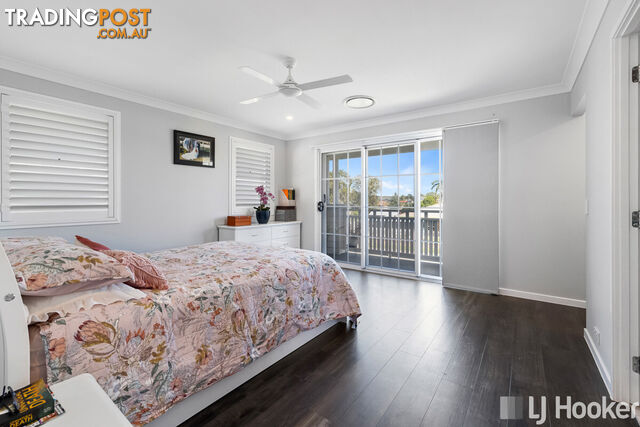 15 Simon Street VICTORIA POINT QLD 4165