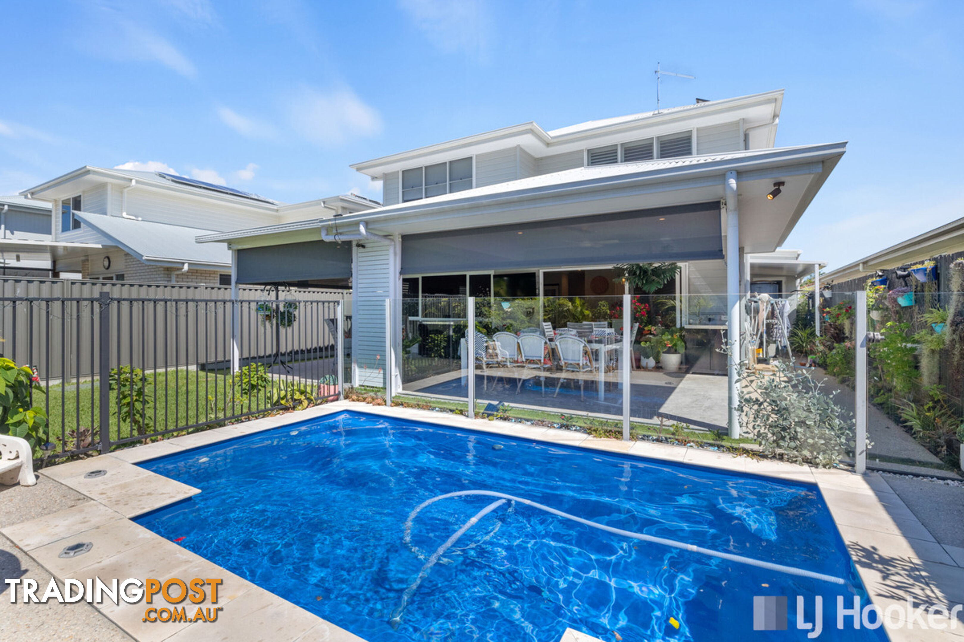 15 Simon Street VICTORIA POINT QLD 4165