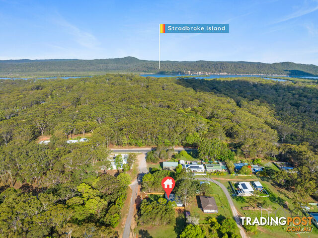 8 Nautilus Parade RUSSELL ISLAND QLD 4184