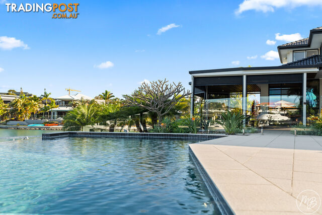 2 Mainroyal Court RABY BAY QLD 4163