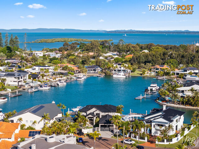 2 Mainroyal Court RABY BAY QLD 4163