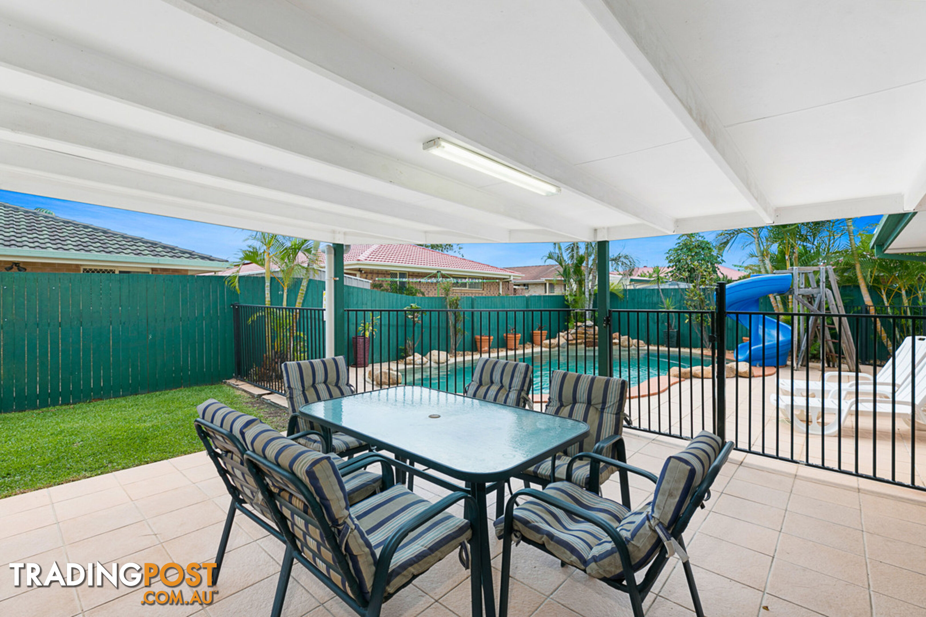 33 Seagull Street VICTORIA POINT QLD 4165