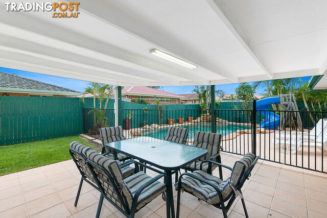 33 Seagull Street VICTORIA POINT QLD 4165