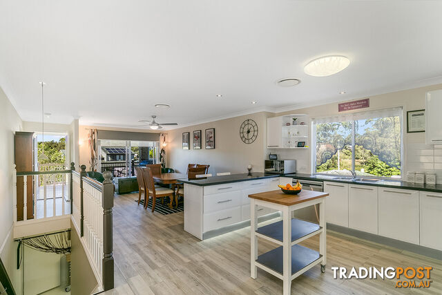 21 Scott Street REDLAND BAY QLD 4165