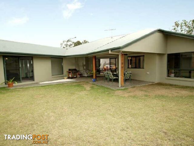 75 Clifford Perske Drive THORNLANDS QLD 4164