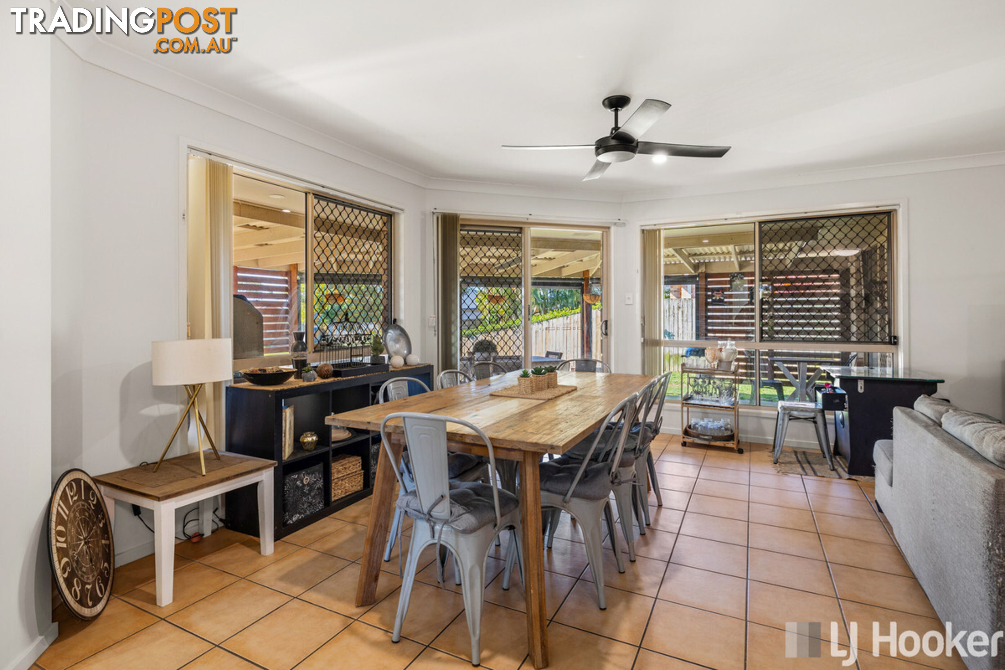 1 Themeda Court VICTORIA POINT QLD 4165