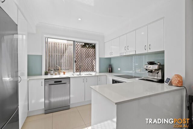 66/57 Charles Canty Drive WELLINGTON POINT QLD 4160 - photo 3 of 25